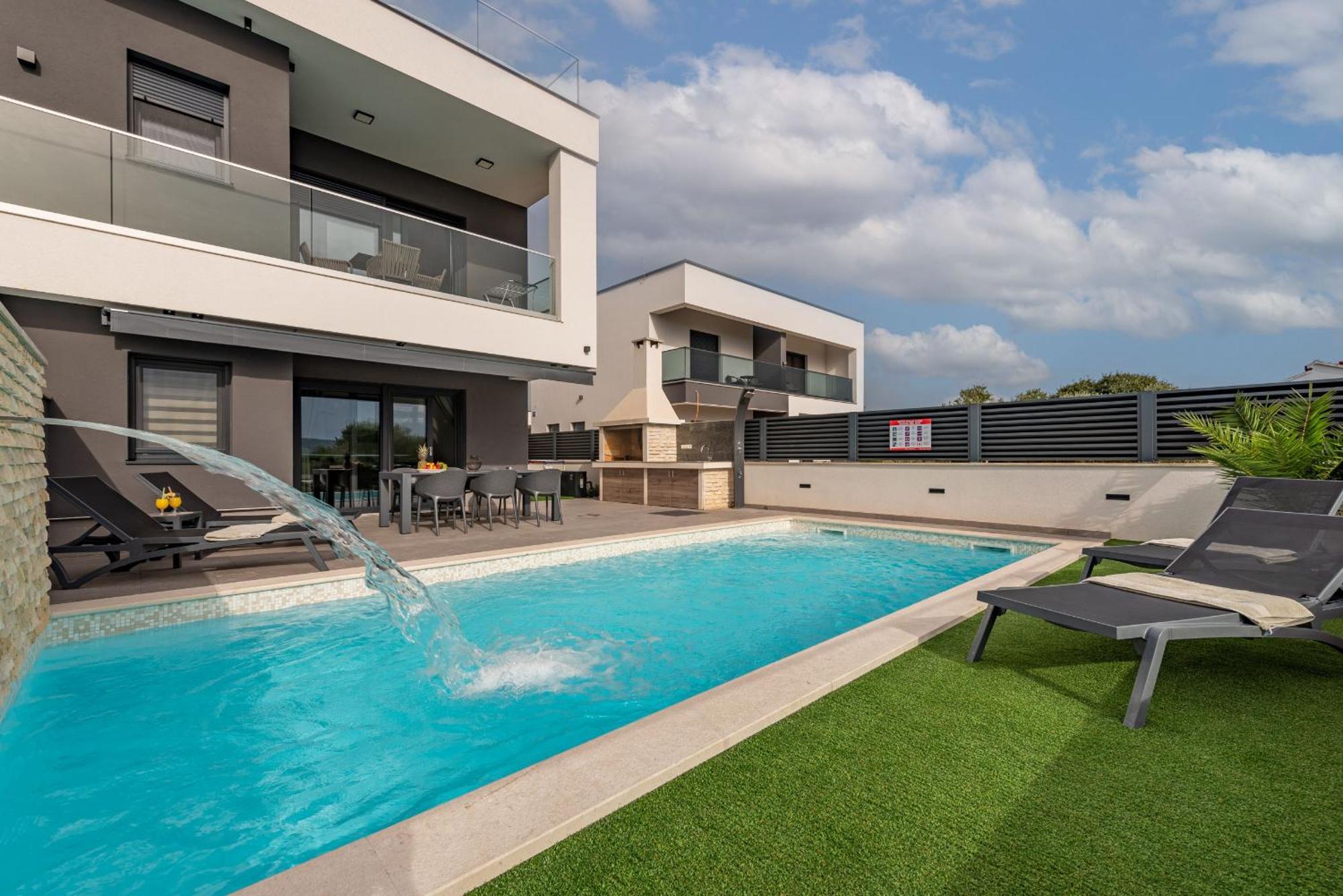 Villa Blue Sky 2 Zadarvillas Turanj Exterior foto